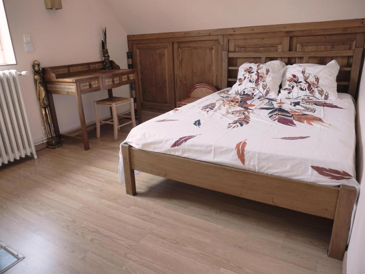 La Rochette  Apakabar Homestay - Proche Gare Melun, Parking Prive, Netflix المظهر الخارجي الصورة