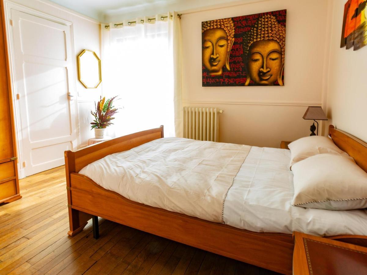 La Rochette  Apakabar Homestay - Proche Gare Melun, Parking Prive, Netflix المظهر الخارجي الصورة
