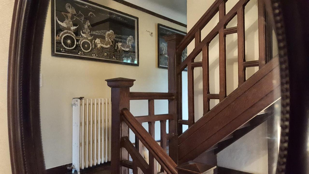 La Rochette  Apakabar Homestay - Proche Gare Melun, Parking Prive, Netflix المظهر الخارجي الصورة